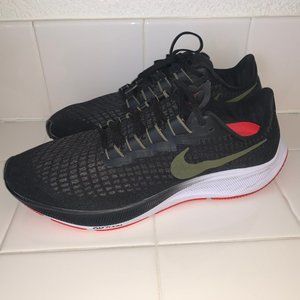 Nike Air Zoom Pegasus 37 Running Sneakers